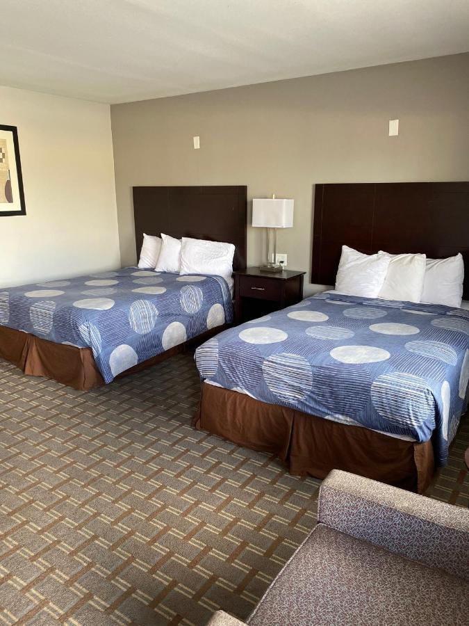 Eaton New Budget Inn المظهر الخارجي الصورة
